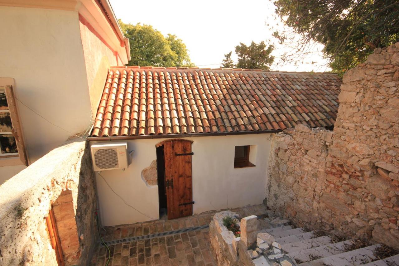 Holiday House With Wifi Mali Losinj Exterior photo